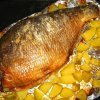aa636bcf717f8d508750896a1a2d6a8e Лящ, запечений в духовці: як приготувати цілком, щоб не відчувалися кістки, покрокові рецепти з фото, як смачно запекти пиріг з рибою