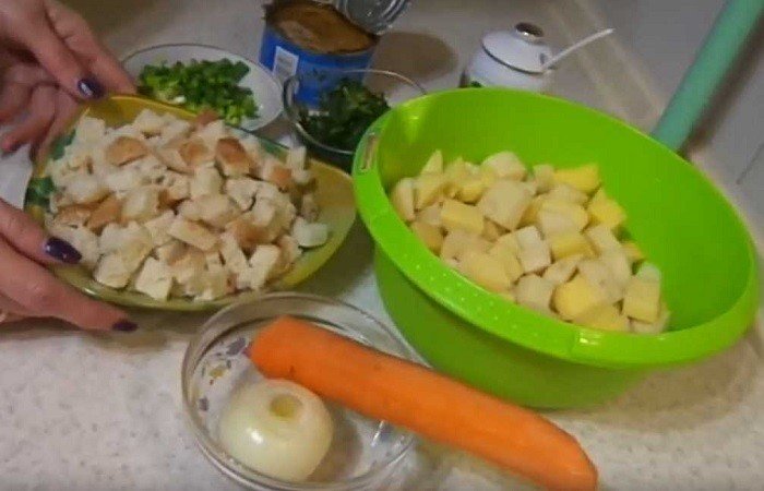 bfb6368c34b67fe5e01ef9bfffd2f867 Суп з консервованої сайри — рецепти приготування смачного рибного супу з картоплею