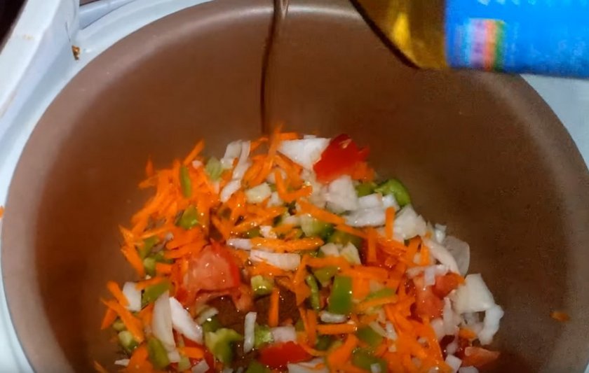 d76058a75fe2759a7a63ce18455bb940 Рибний суп з консервованої горбуші: покрокові рецепти з фото, приготування з картоплею, як варити юшку в мультиварці