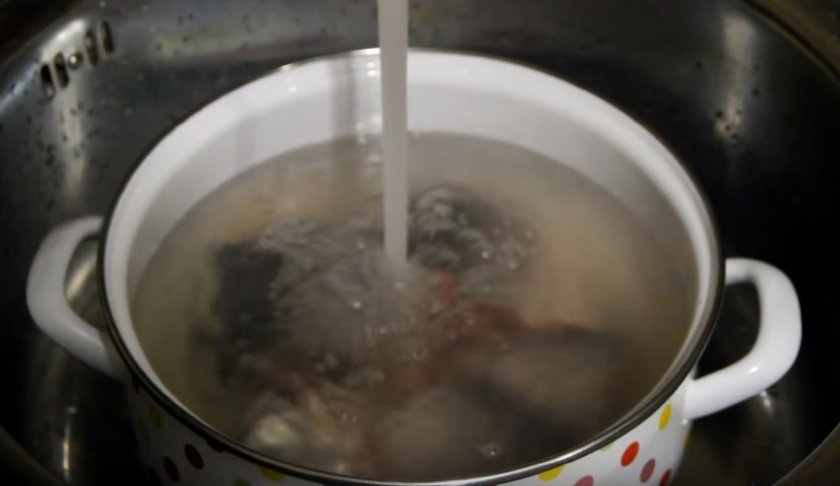 f1d83262bd6268c5ee0ee1bf4091e990 Суп з консервованої горбуші з рисом і картоплею: покроковий рецепт з фото, приготування юшки з замороженої риби та свіжою