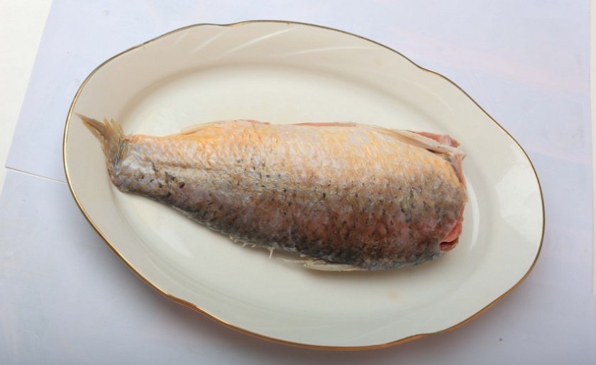 f53ef92b0b2d8a15b9cde171ed5b6f48 Хе з сазана: класичний рецепт з фото, як приготувати рибу по корейськи в домашніх умовах, з оцтом, морквою і цибулею