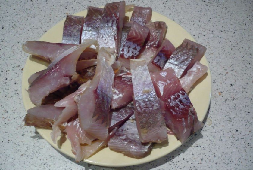 ff2b078ab4b0d1ece8347af197d3698d Як приготувати балик з жереха в домашніх умовах: рецепти приготування з фото покроково, як вялити рибу в тканини