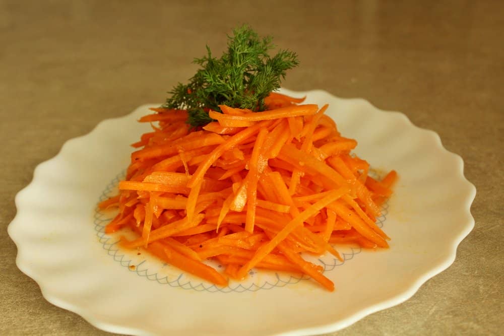 bystryjj i prostojj recept morkovki po korejjski s pripravojj v domashnikh usloviyakh1 Швидкий і простий рецепт моркви по корейськи з приправою в домашніх умовах